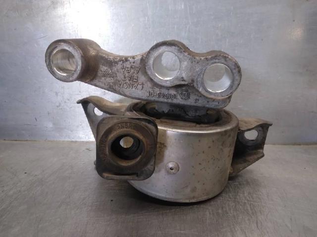 Coxim (suporte) direito de motor 51815197 FIAT