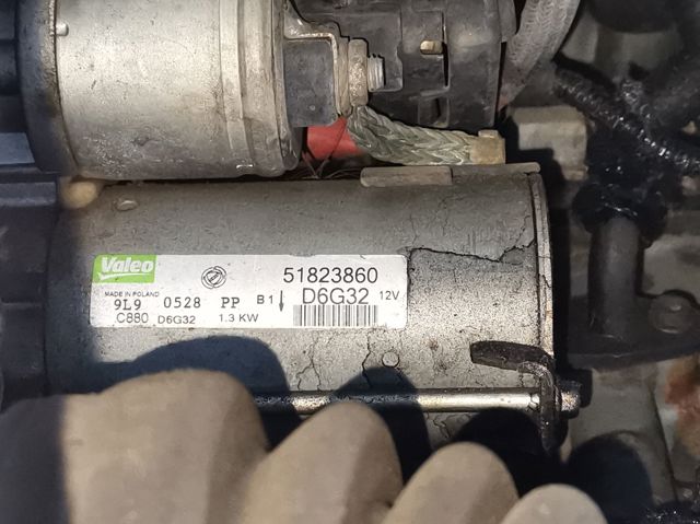 51823860 Ford