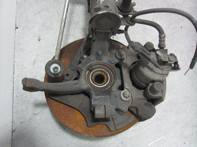 Cubo dianteiro 51824630 FIAT