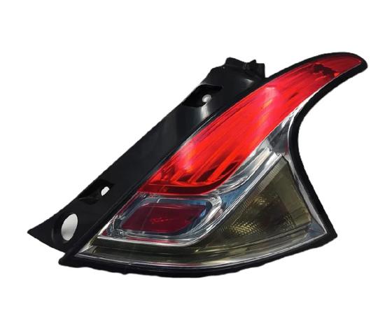 Lanterna traseira direita 51833630 FIAT
