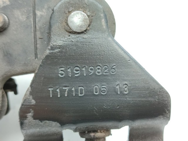 Rolo direito inferior da porta lateral (deslizante) 51842450 FIAT