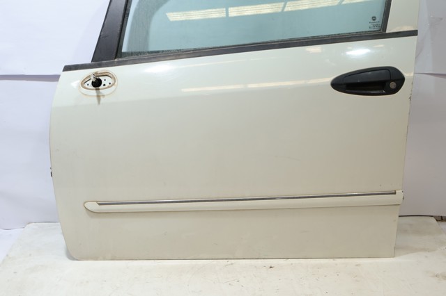 Porta dianteira esquerda 51846215 FIAT