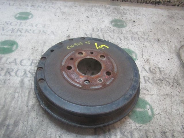 Tambor do freio traseiro 51864509 FIAT