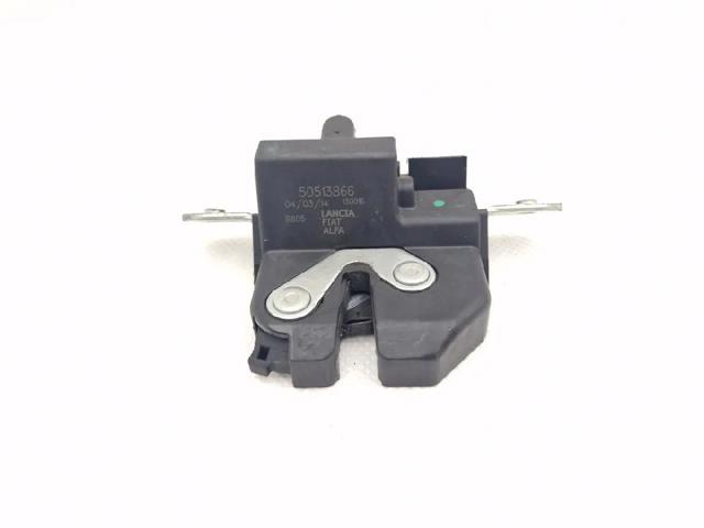 Fecho de tampa de porta-malas (de 3ª/5ª porta traseira) 51873093 FIAT