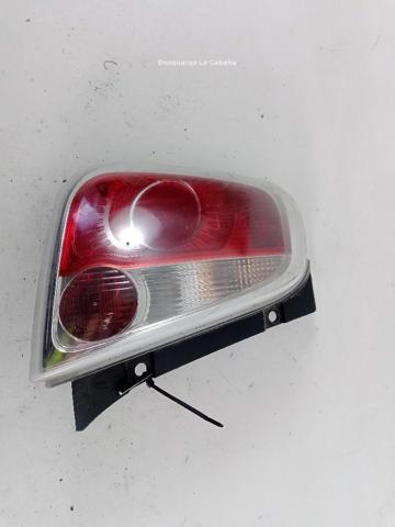 Lanterna traseira esquerda 51885548 FIAT