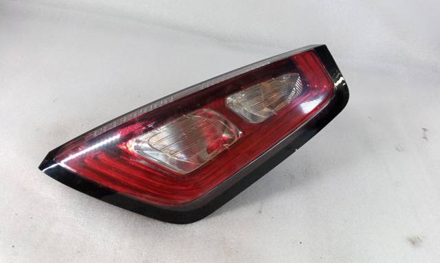 Lanterna traseira direita 51895397 FIAT