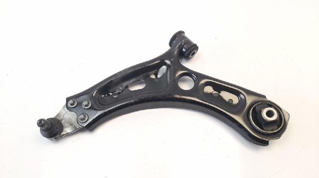 Braço oscilante inferior esquerdo de suspensão dianteira 51939755 FIAT