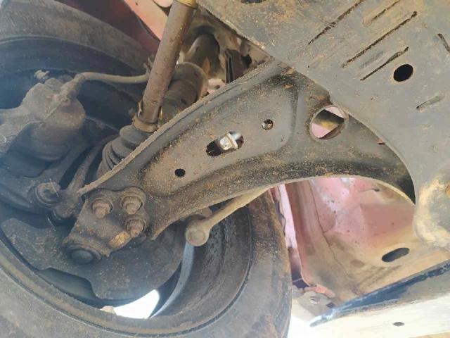 Braço oscilante inferior direito de suspensão dianteira 51959820 CHRYSLER