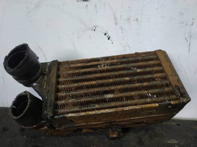 Radiador de intercooler 52028089 CHRYSLER