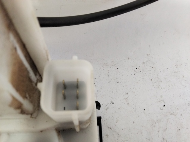 Fecho da porta dianteira esquerda 52041739 FIAT