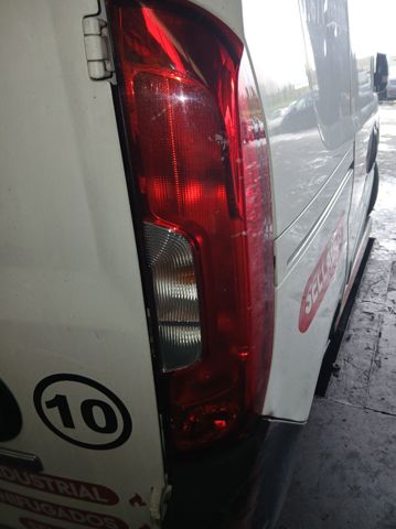 Lanterna traseira direita 52044715 FIAT