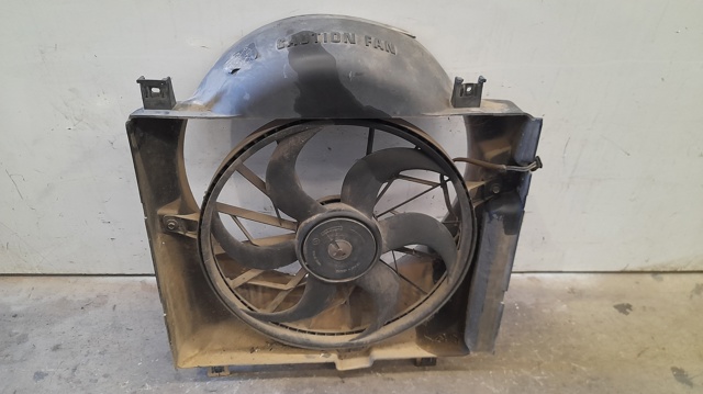 Ventilador elétrico de esfriamento montado (motor + roda de aletas) 52079555AC CHRYSLER