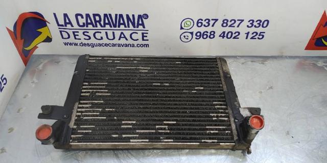 Radiador de esfriamento de motor 52079971AA CHRYSLER