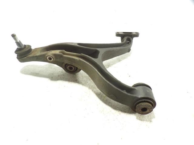 Braço oscilante inferior esquerdo de suspensão dianteira 52089981AG CHRYSLER
