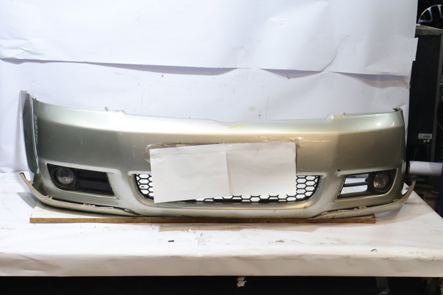 Pára-choque dianteiro para Toyota Corolla R10