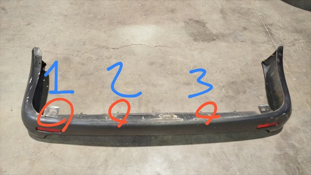 Pára-choque traseiro para Toyota Land Cruiser J10