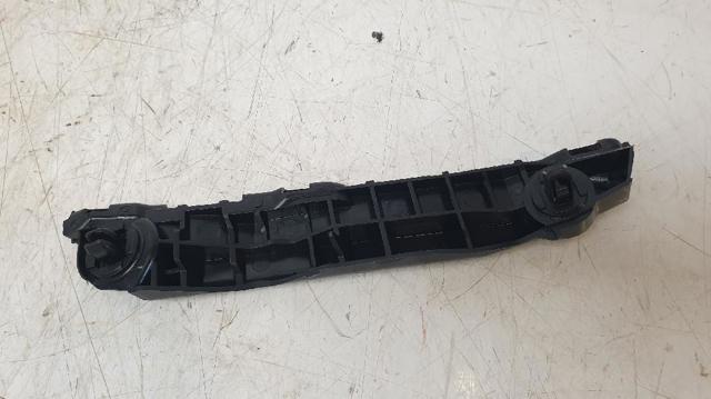 Consola de reforçador do pára-choque dianteiro 525350D030 TOYOTA