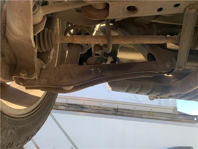 Braço oscilante (tração) longitudinal inferior direito de suspensão traseira 5272714AC CHRYSLER