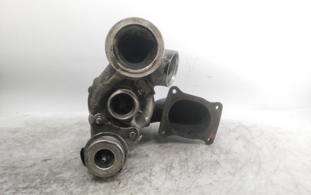 Turbina 53049700057 MERCEDES