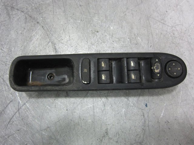 53269704 Peugeot/Citroen