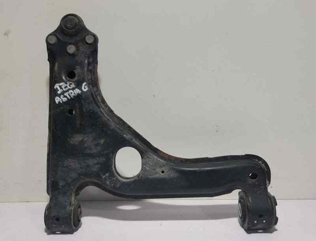 Braço oscilante inferior esquerdo de suspensão dianteira 5352016 OPEL