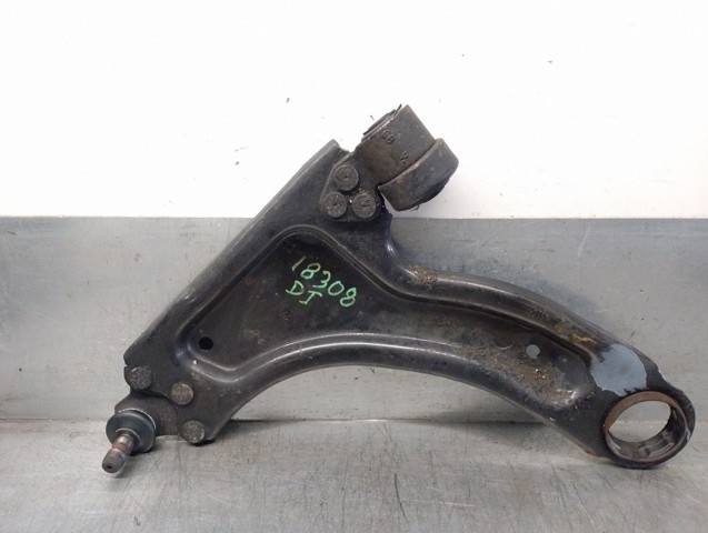 Braço oscilante inferior esquerdo de suspensão dianteira 5352027 OPEL