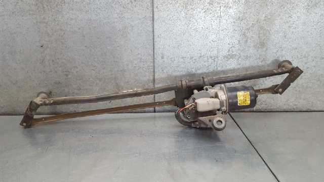 Trapézio de limpador pára-brisas 53556502 NISSAN