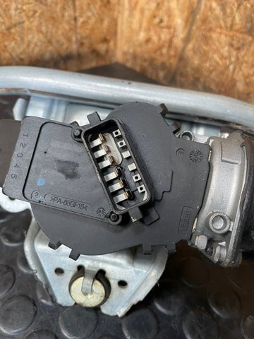Trapézio de limpador pára-brisas 54115517 RENAULT