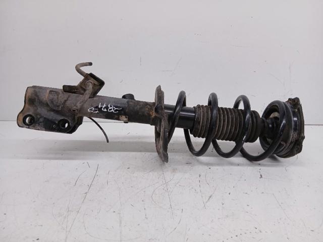 Suporte de amortecedor dianteiro esquerdo 543211KA0B NISSAN