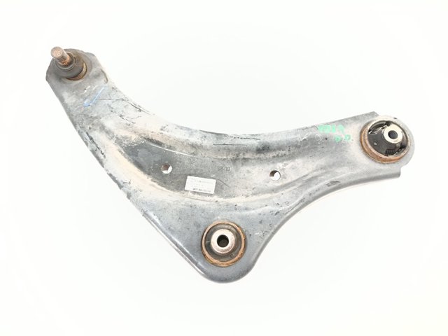 Braço oscilante inferior direito de suspensão dianteira 545001KK0B NISSAN