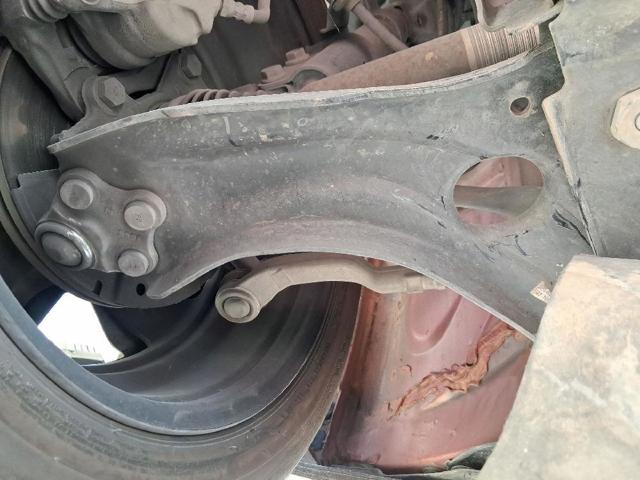 Braço oscilante inferior direito de suspensão dianteira 545002446R RENAULT