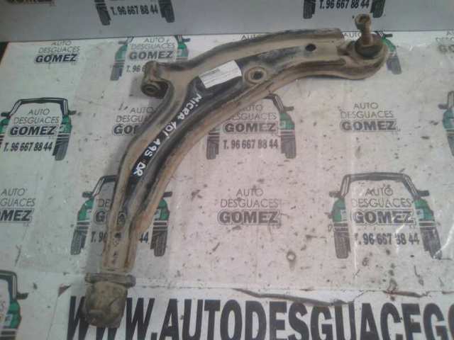 Braço oscilante inferior direito de suspensão dianteira 545002U711 NISSAN