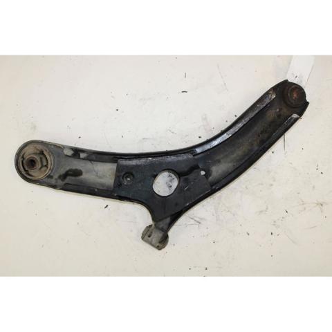 Braço oscilante inferior direito de suspensão dianteira 545012K300 HYUNDAI