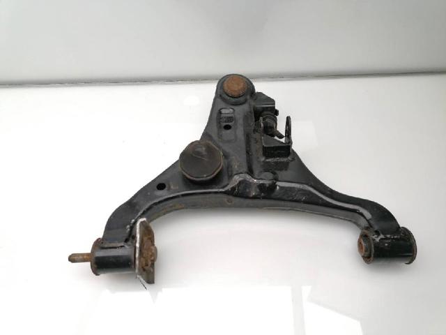 Braço oscilante inferior esquerdo de suspensão dianteira 545014KH1A NISSAN