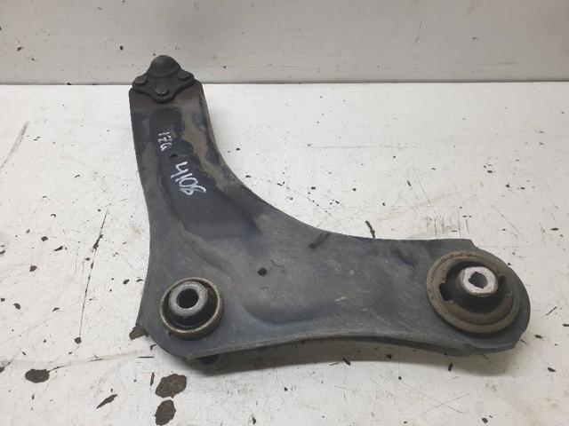 Braço oscilante inferior esquerdo de suspensão dianteira 545016838R RENAULT