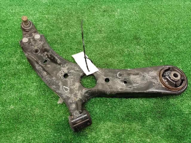 Braço oscilante inferior direito de suspensão dianteira 54501A2600 HYUNDAI