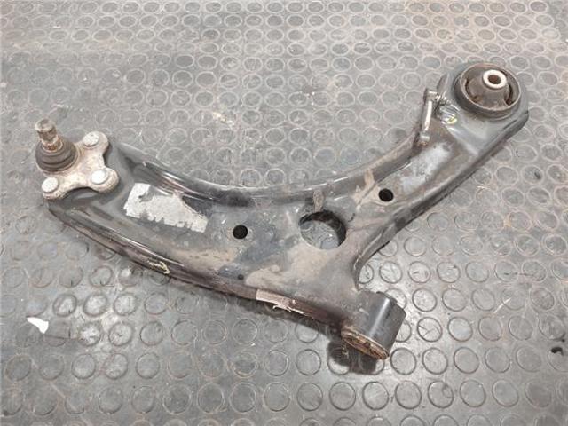 Braço oscilante inferior direito de suspensão dianteira 54501F1000 HYUNDAI