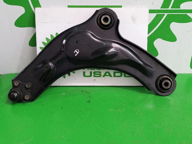 Braço oscilante inferior direito de suspensão dianteira 545048101R RENAULT