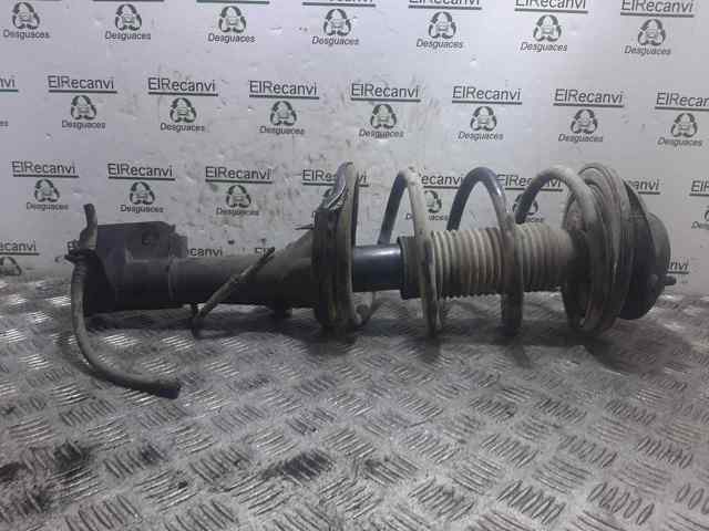 Suporte de amortecedor dianteiro 5461037100 HYUNDAI