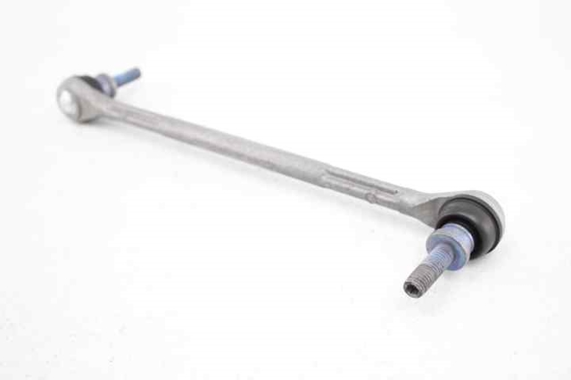 546180002R Renault (RVI)