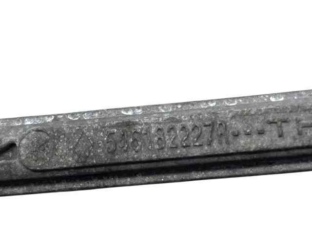Montante de estabilizador dianteiro 546182227R RENAULT