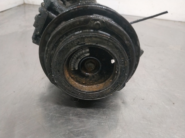 Compressor de aparelho de ar condicionado 55116835AD CHRYSLER