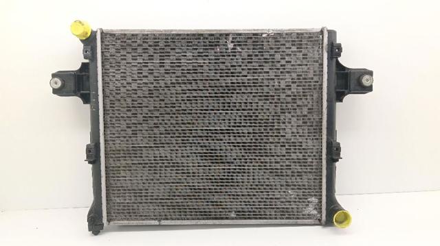 Radiador de esfriamento de motor 55116858AA CHRYSLER