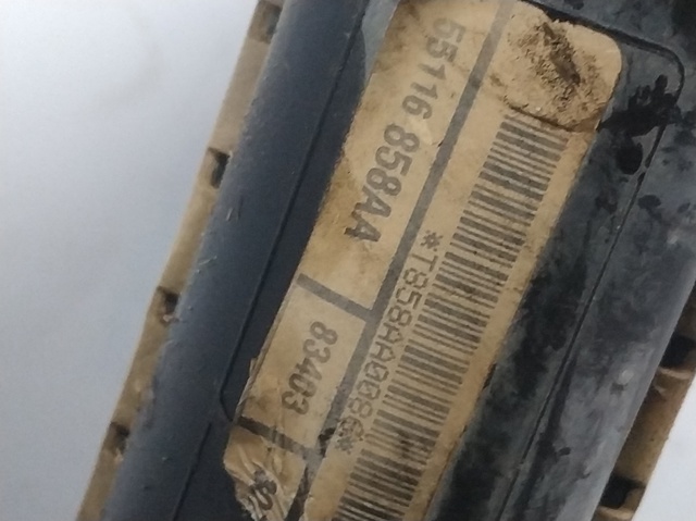 Radiador de esfriamento de motor 55116858AA CHRYSLER