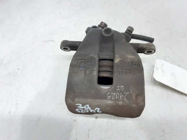 Suporte do freio dianteiro esquerdo 5512062J10000 SUZUKI