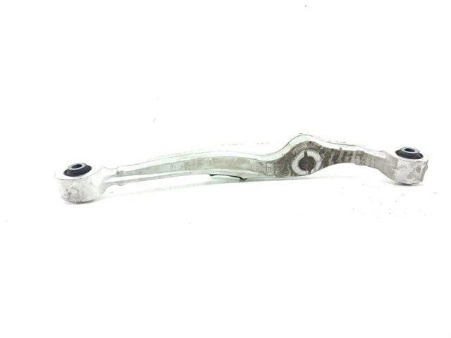 Braço oscilante superior esquerdo de suspensão traseira 55121JD000 NISSAN
