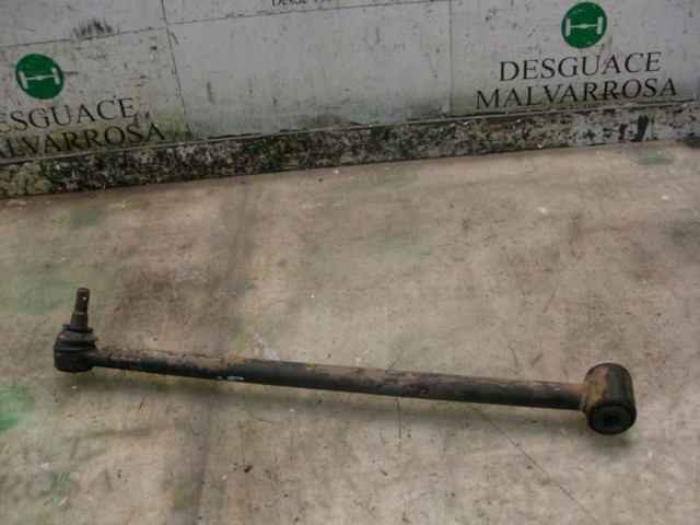 Braço oscilante superior esquerdo de suspensão traseira 5520026550 HYUNDAI