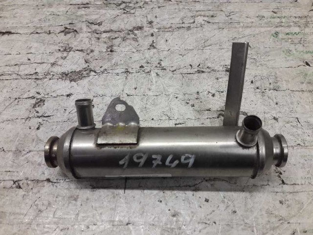 Radiador do sistema EGR de recirculação dos gases de escape 55203716 OPEL