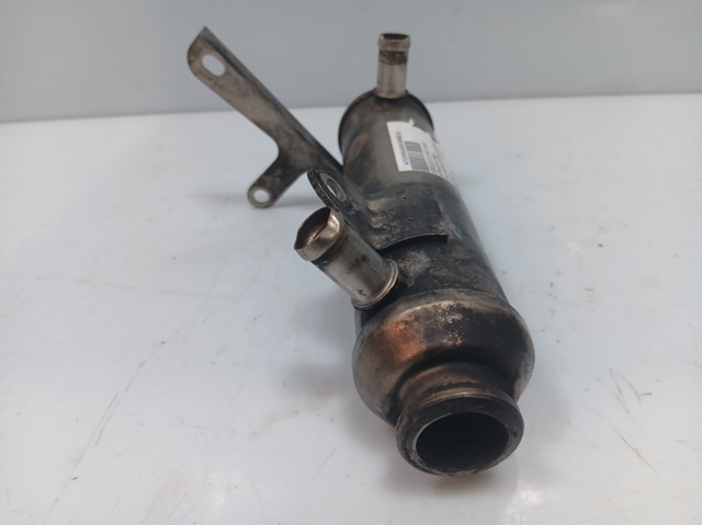 Radiador do sistema EGR de recirculação dos gases de escape 55203716 OPEL