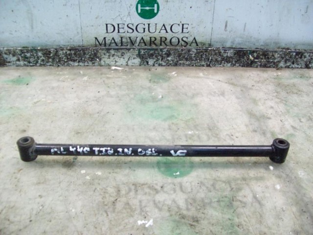 Barra transversal de suspensão traseira 5521017000 HYUNDAI